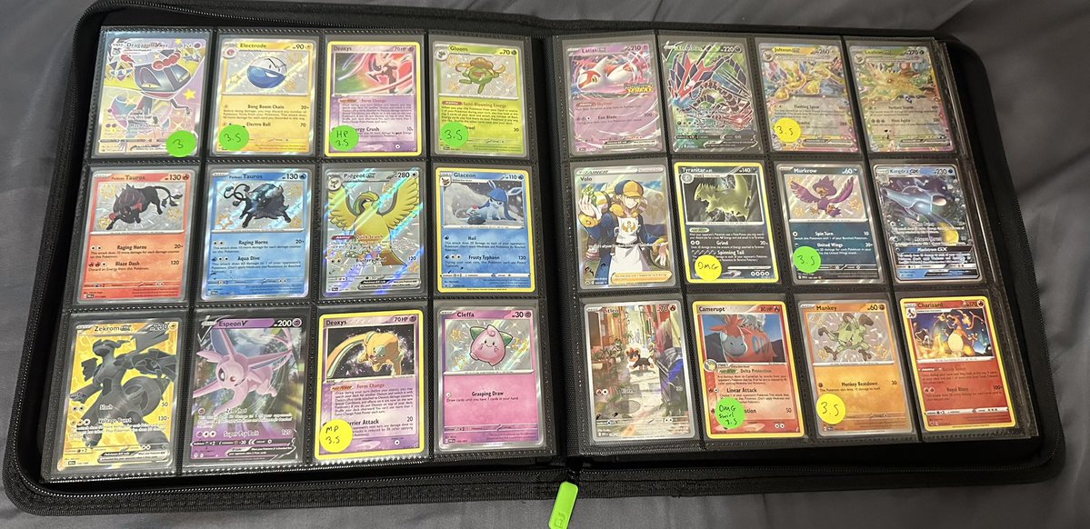 CardsOClock tweet media