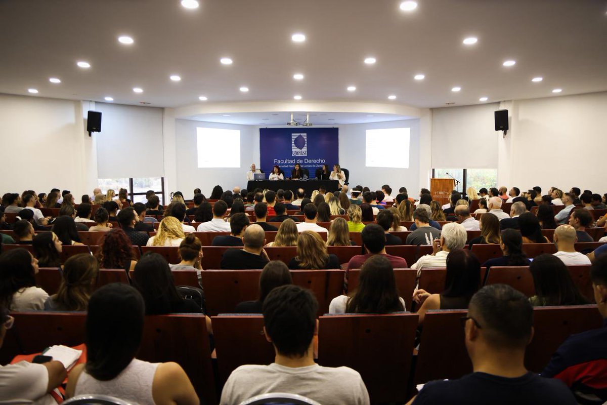 Daniela Vilar tweet media