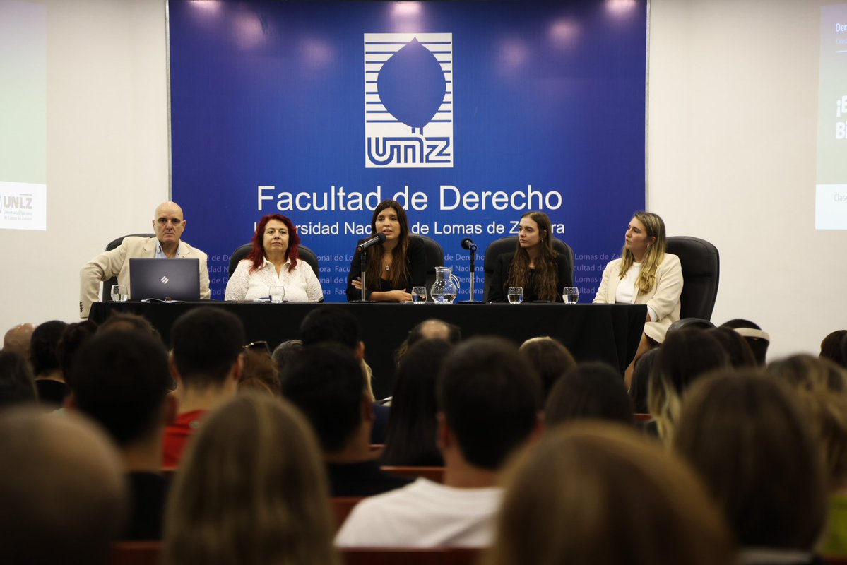 Daniela Vilar tweet media