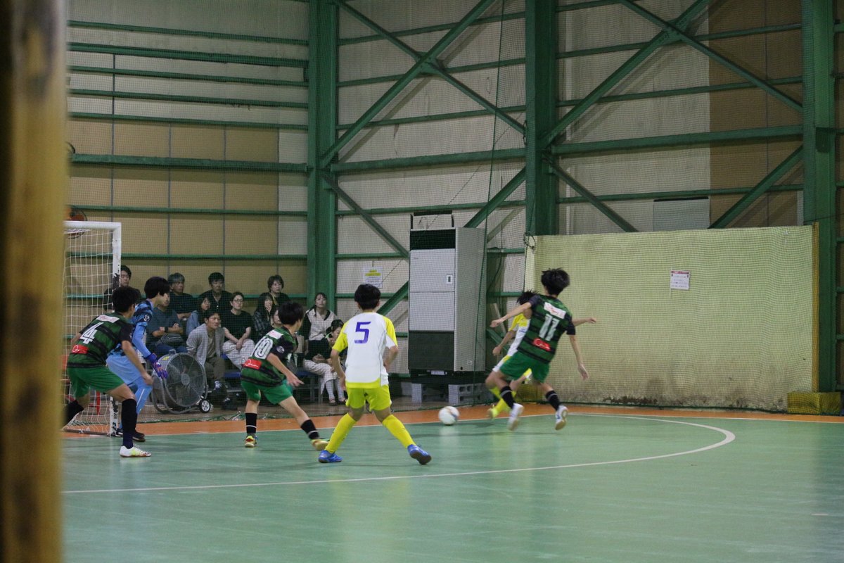 【チーム募集】
5月から、クラブ主催でU13リーグを開催します。
現在5チームが集まっております。興味あるチームはご連絡ください。
・15分ハーフプレイイングタイム
・屋内フロア開催
・1日1試合
公式戦に近い環境で、年間を通したリーグ戦です。
club@ffcestrela.net まで