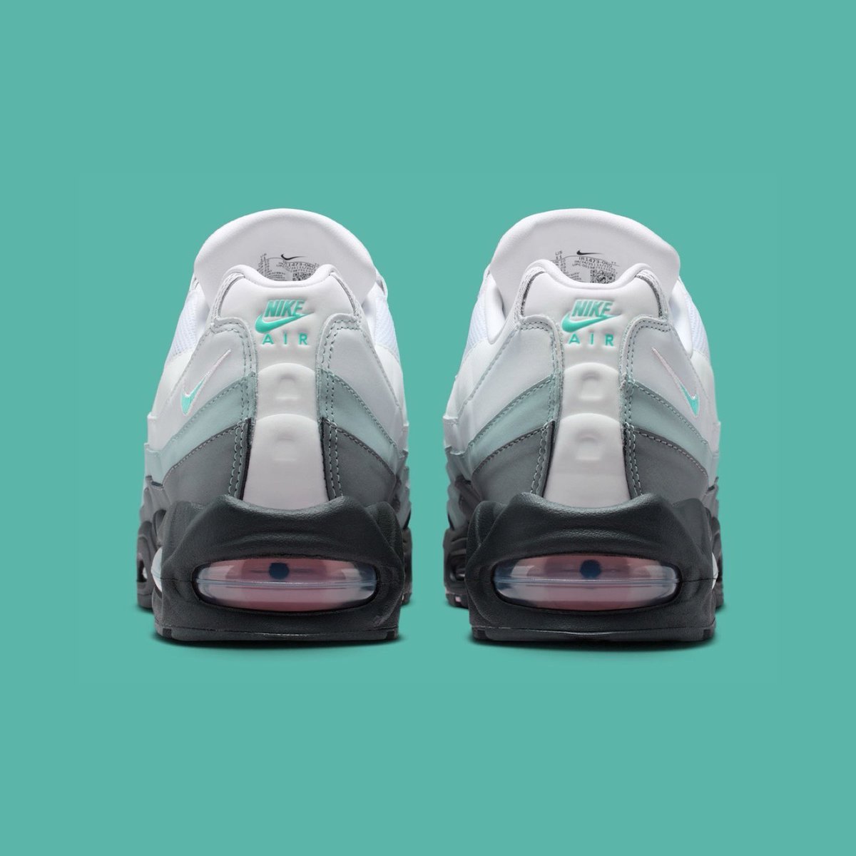 Sneaker Bar Detroit tweet media