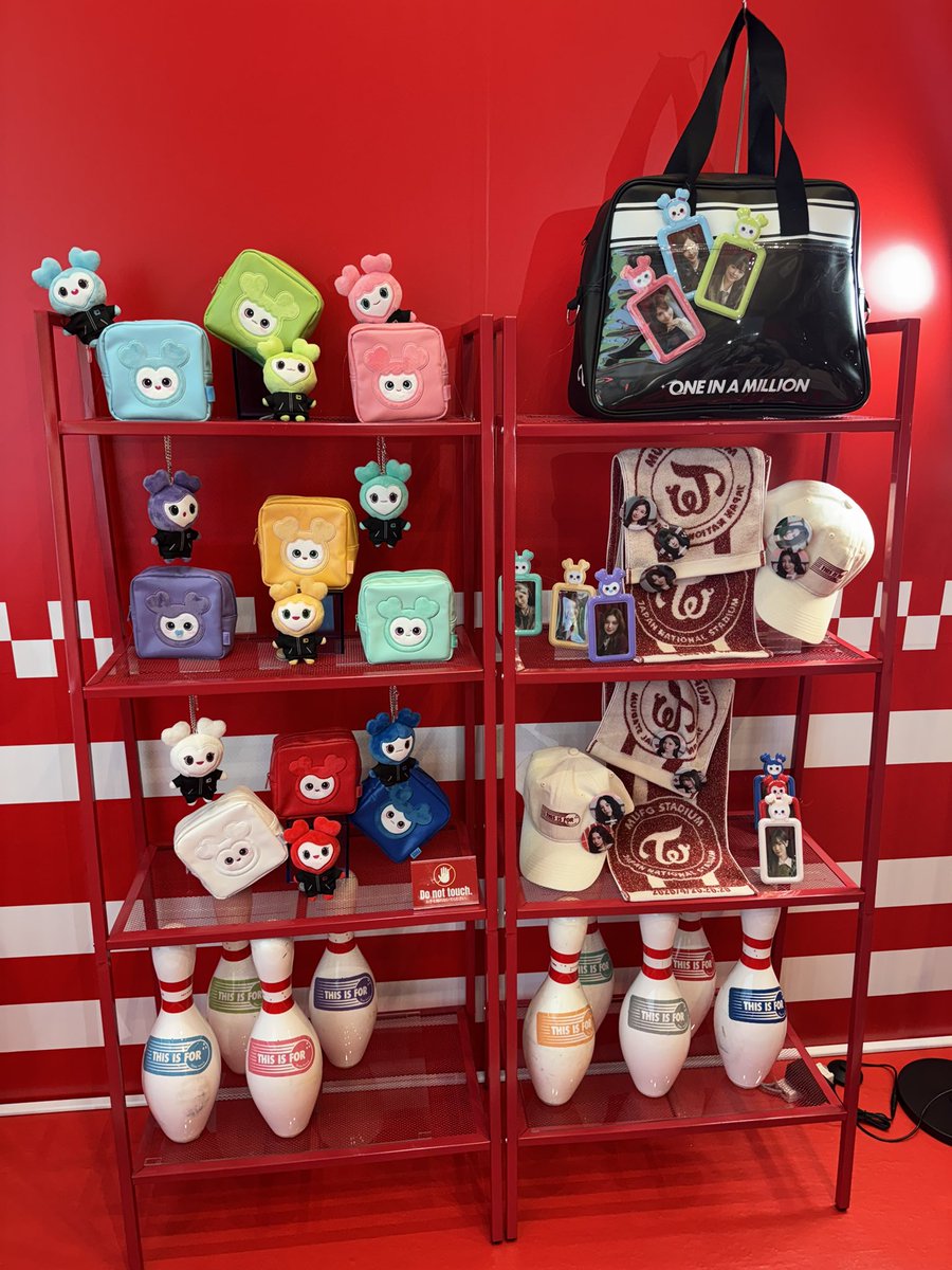 昨日 原宿のハラカドで始まった 推しの『TWICE』のPOPUP STORE・初日へ