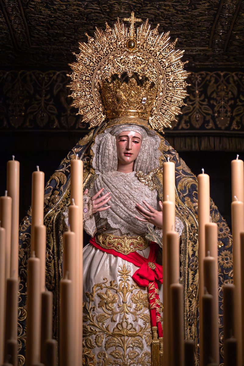 Hermandad de las Tres Caídas (San Isidoro) tweet media