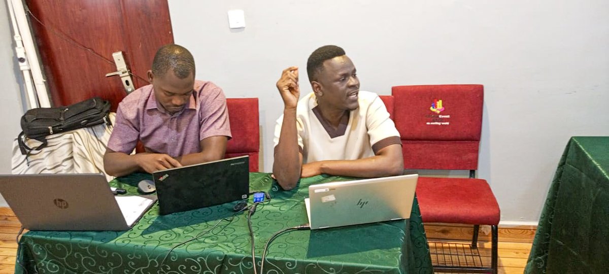 EynProjects's tweet photo. Our FSL team from Damasak &amp; Kaga LGAs gathered in Maiduguri for a capacity-building training to strengthen technical &amp; operational skills.
Focus areas: food security analysis, market assessments, CVA, livelihood programming, safeguarding, fraud prevention &amp; report writing. https://t.co/A0QisMQa8P