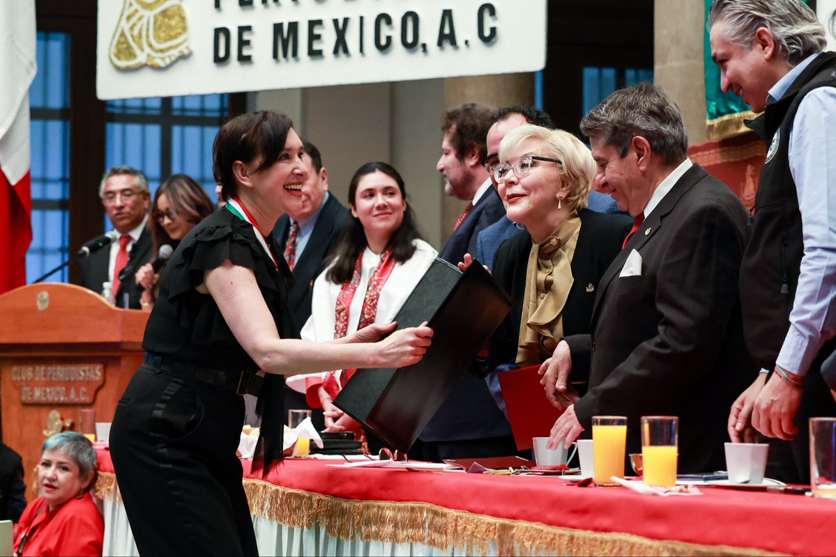 Carlos Brito tweet media