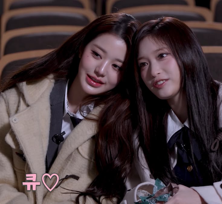 no context wonyoung tweet media