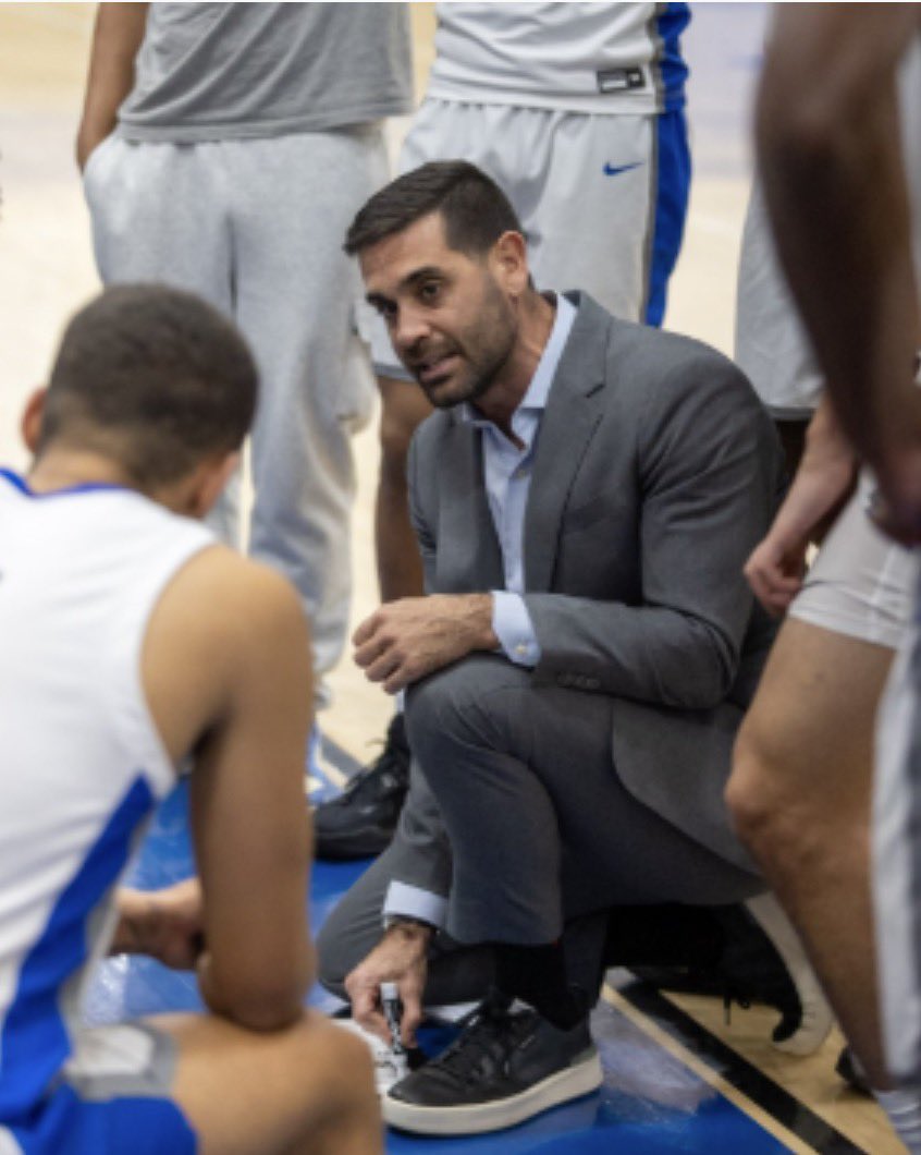 Pete Thamel tweet media