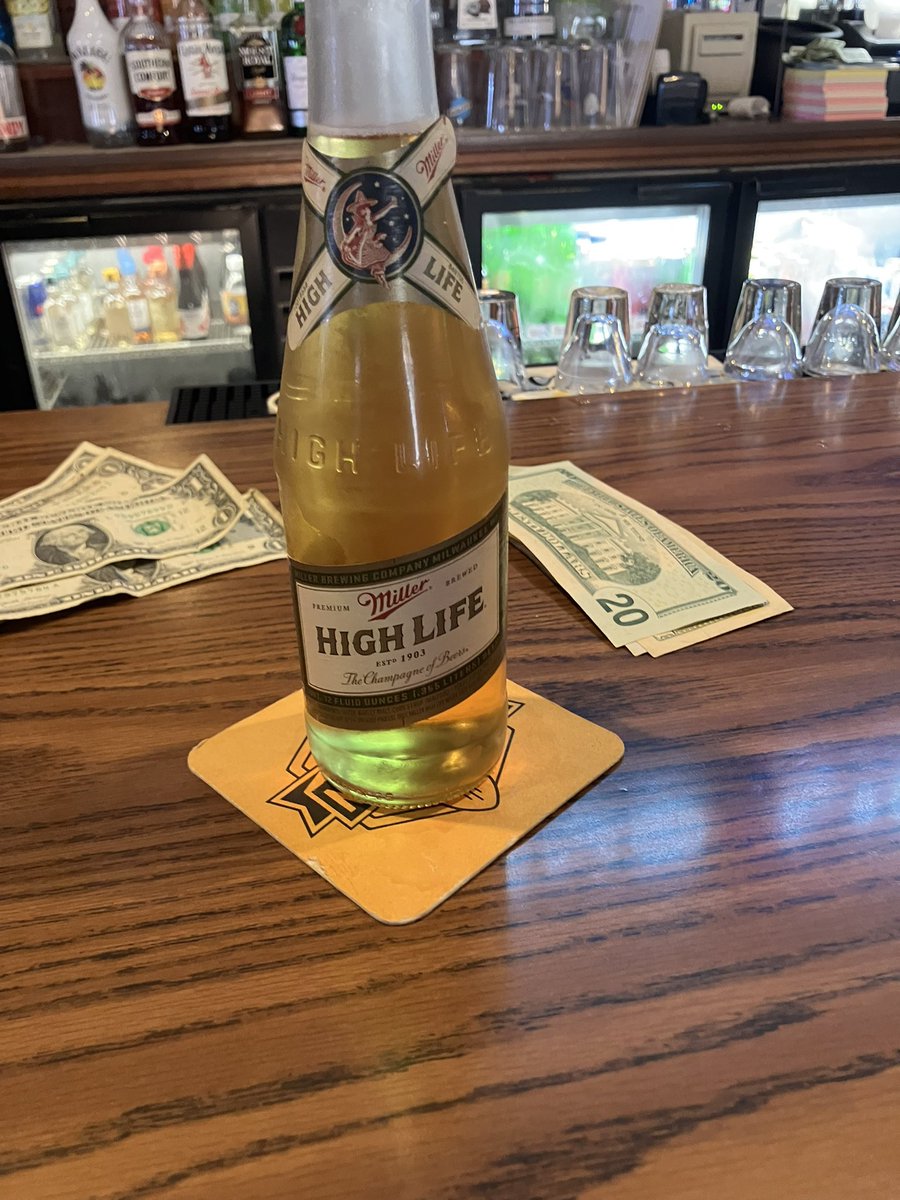 tarksmarks44 tweet media