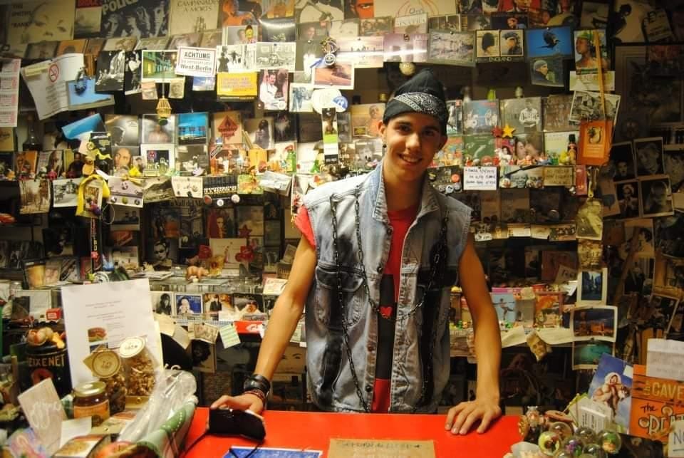 NúriaRIL tweet media