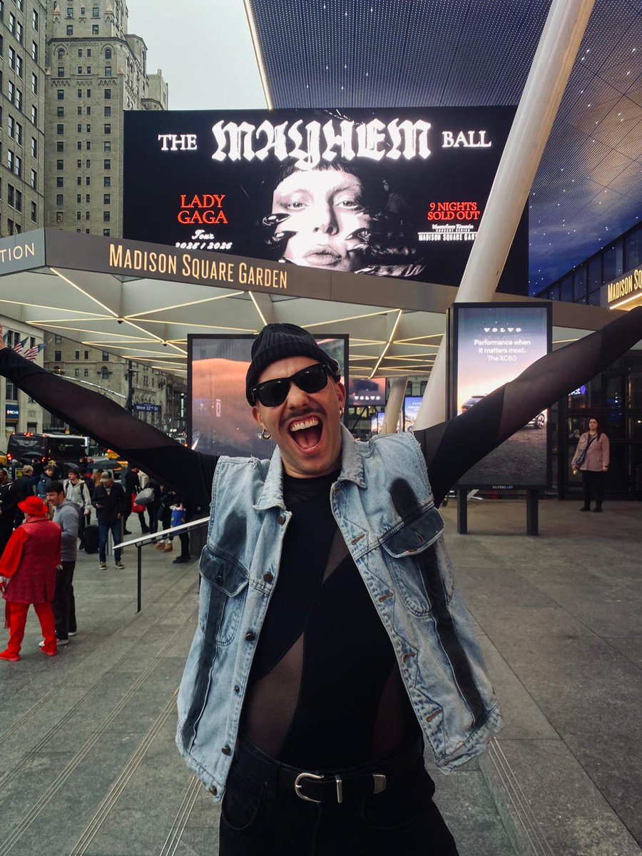 NúriaRIL tweet media