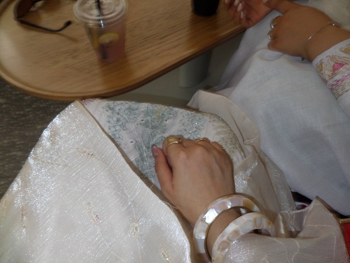 your mom ୨ৎ tweet media