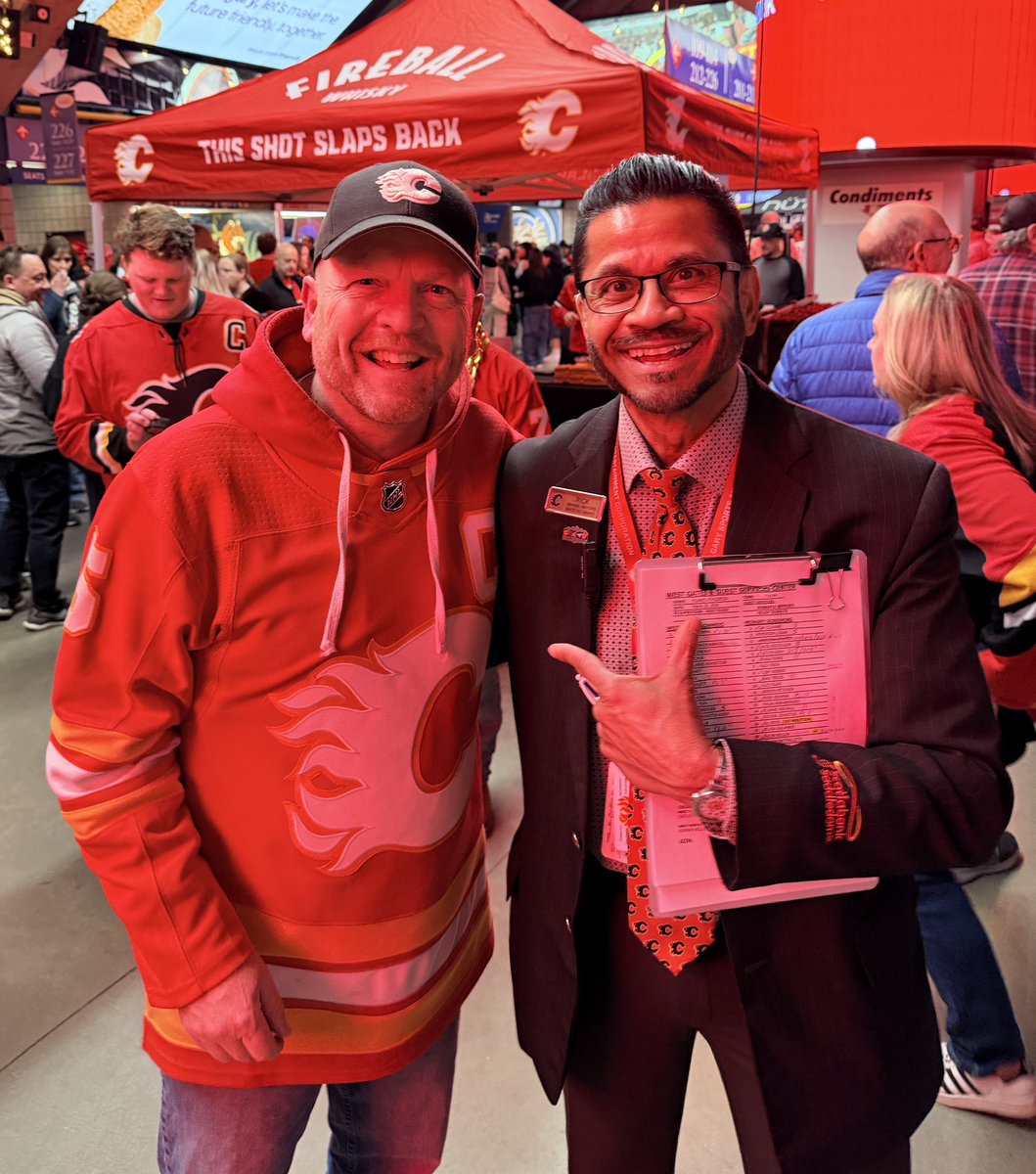 ๐๐จ๐ ๐๐ก๐ข๐ญ๐๐ซ๐๐๐ ๐จ๐ฆ tweet media