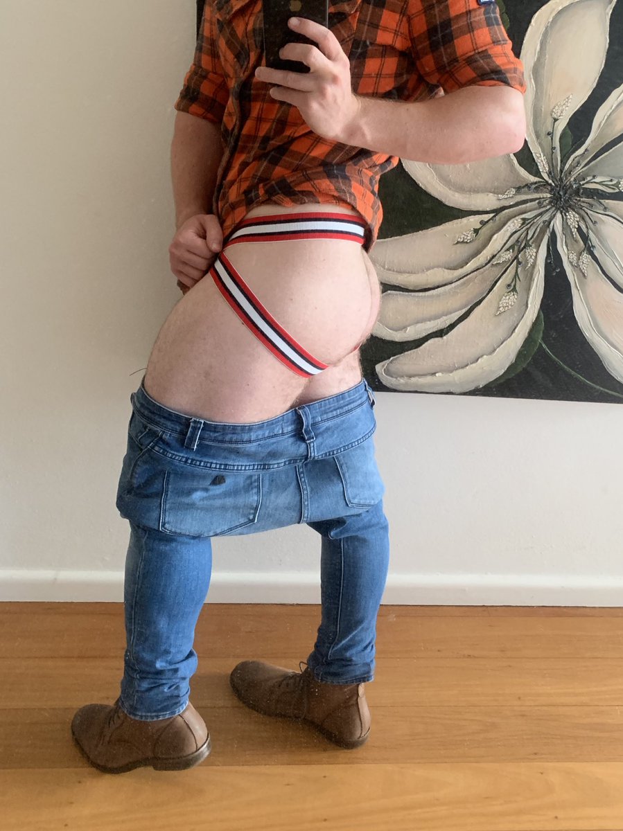 shortyding0's tweet photo. When needed I can handle some serious wood. https://t.co/kIupCBf2zg