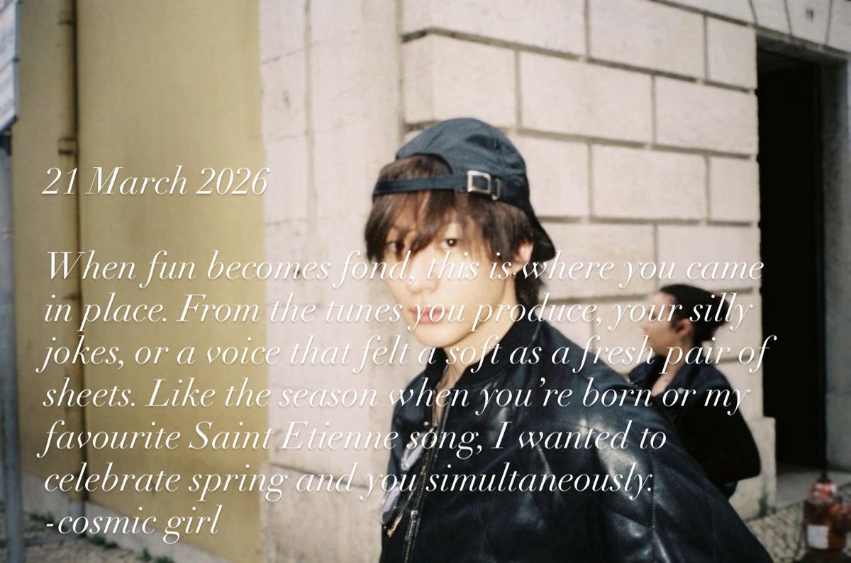 cosmic girl tweet media