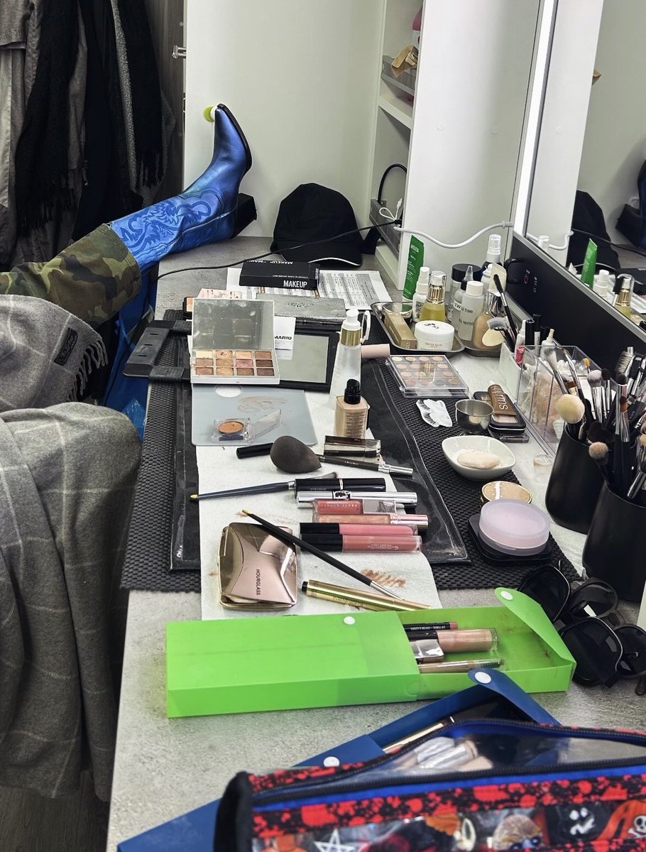 klaudia ✨ tweet media