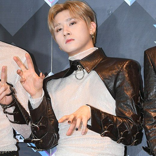 🐊or🐈‍⬛?

#MissingCat_Changkyun

<a href="/imteamim/">I.M (아이엠)</a>
#IM #아이엠 💜🌹