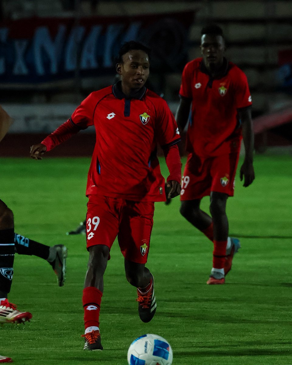 Club Deportivo El Nacional tweet media