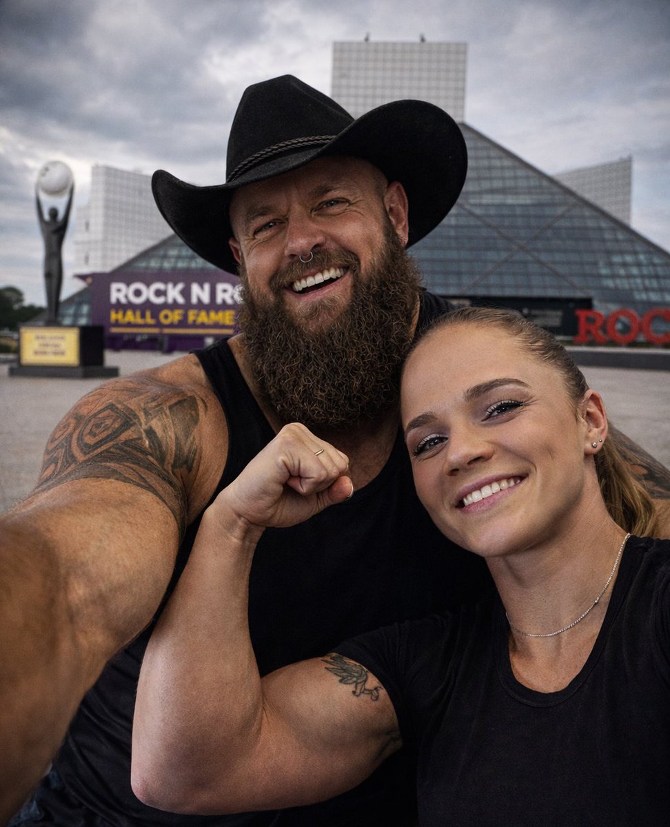 Country Strong tweet media