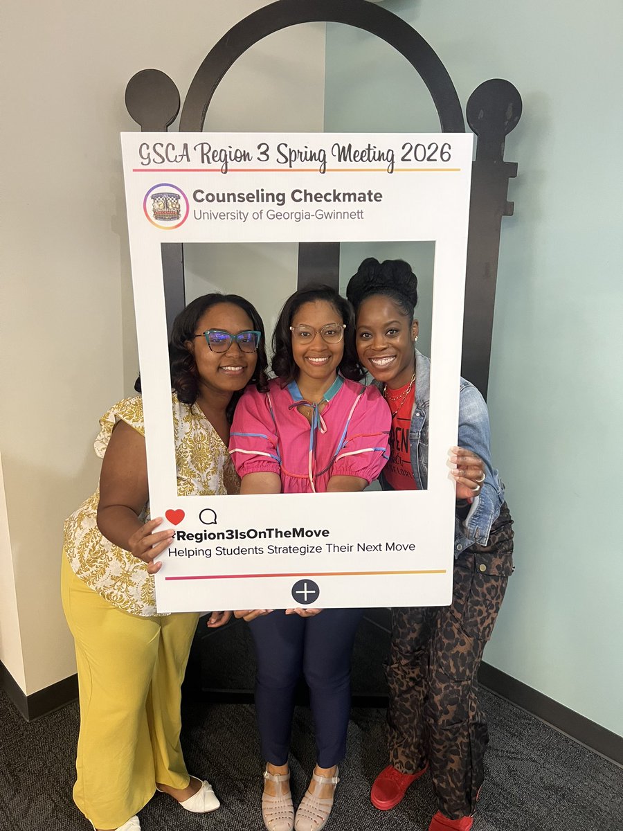 toni_carten's tweet photo. Counseling Checkmate ♟️! School Counselors on the Move! Today was full of learning &amp; connecting; providing strategies to support and build meaningful relationships with our staff and students! ❤️🖤 #GSCA #Region3isOnTheMove 
@HCS_Counselors https://t.co/p72rgso7DQ