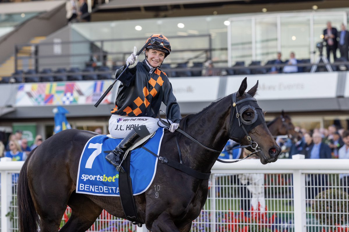 Mill Park Stud tweet media