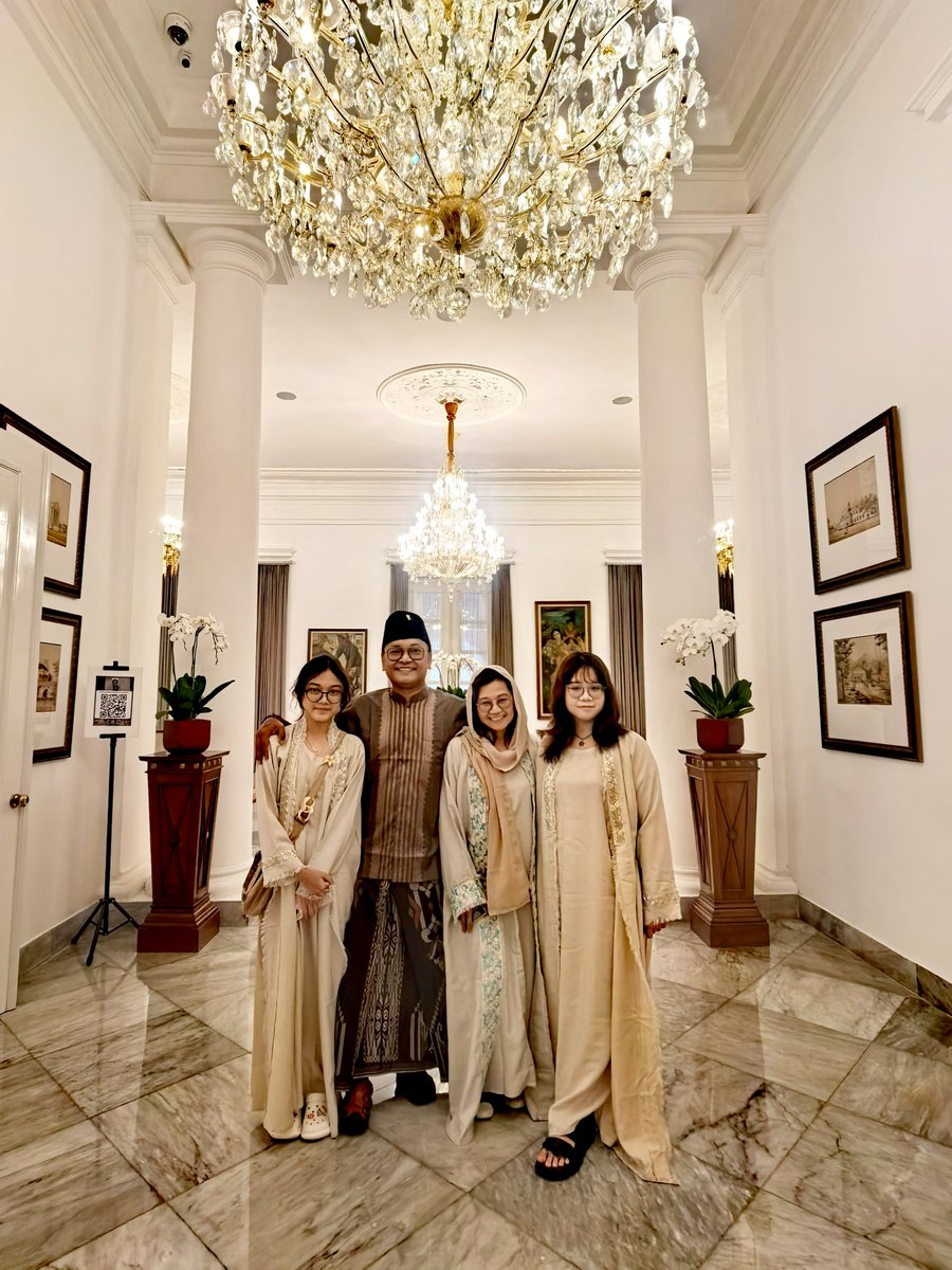 Mohamad Guntur Romli tweet media