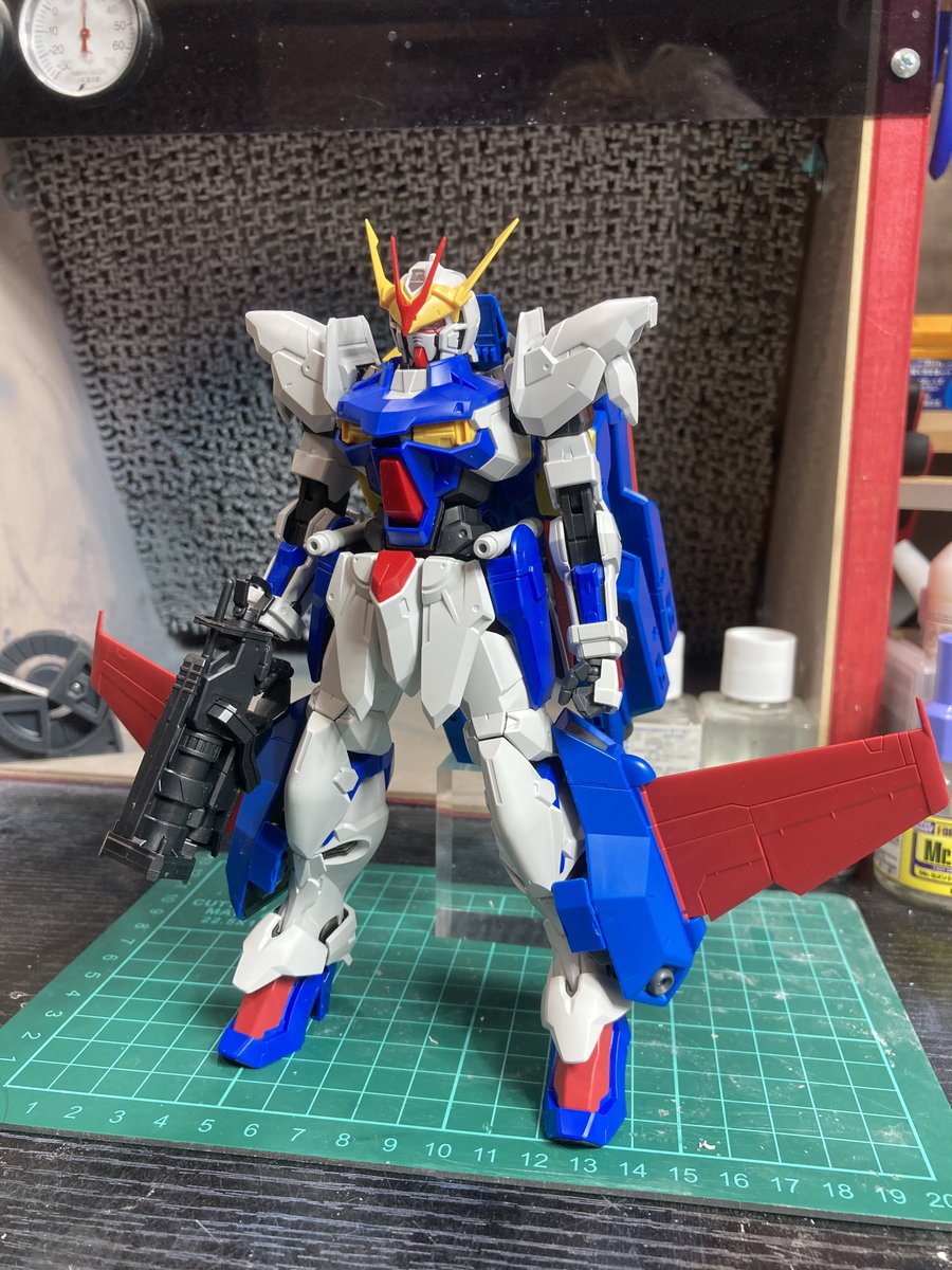 ichisuke_bot's tweet photo. アウトフレーム Xフライト https://t.co/MefAiEMAqb