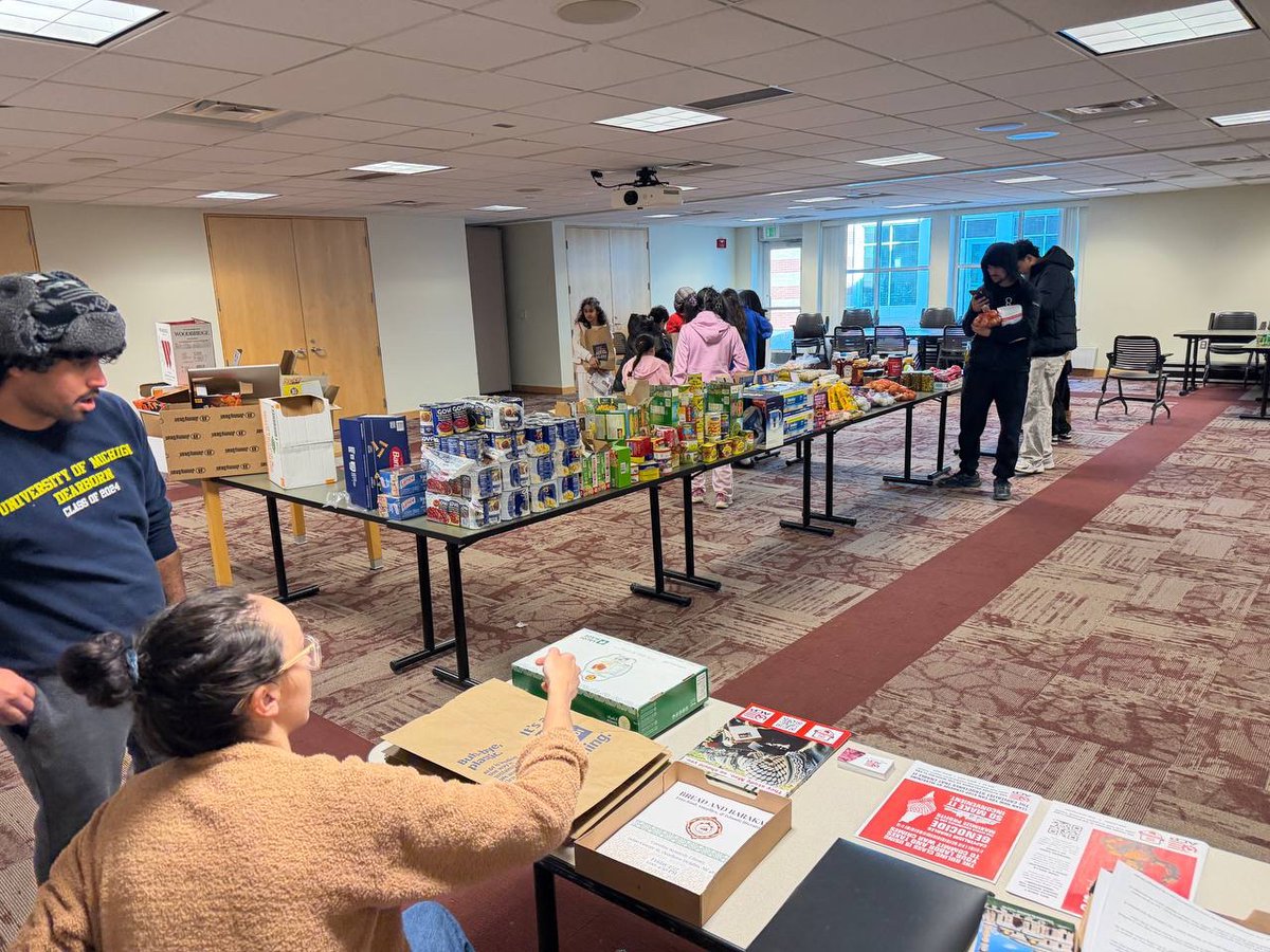 American Communist Party tweet media