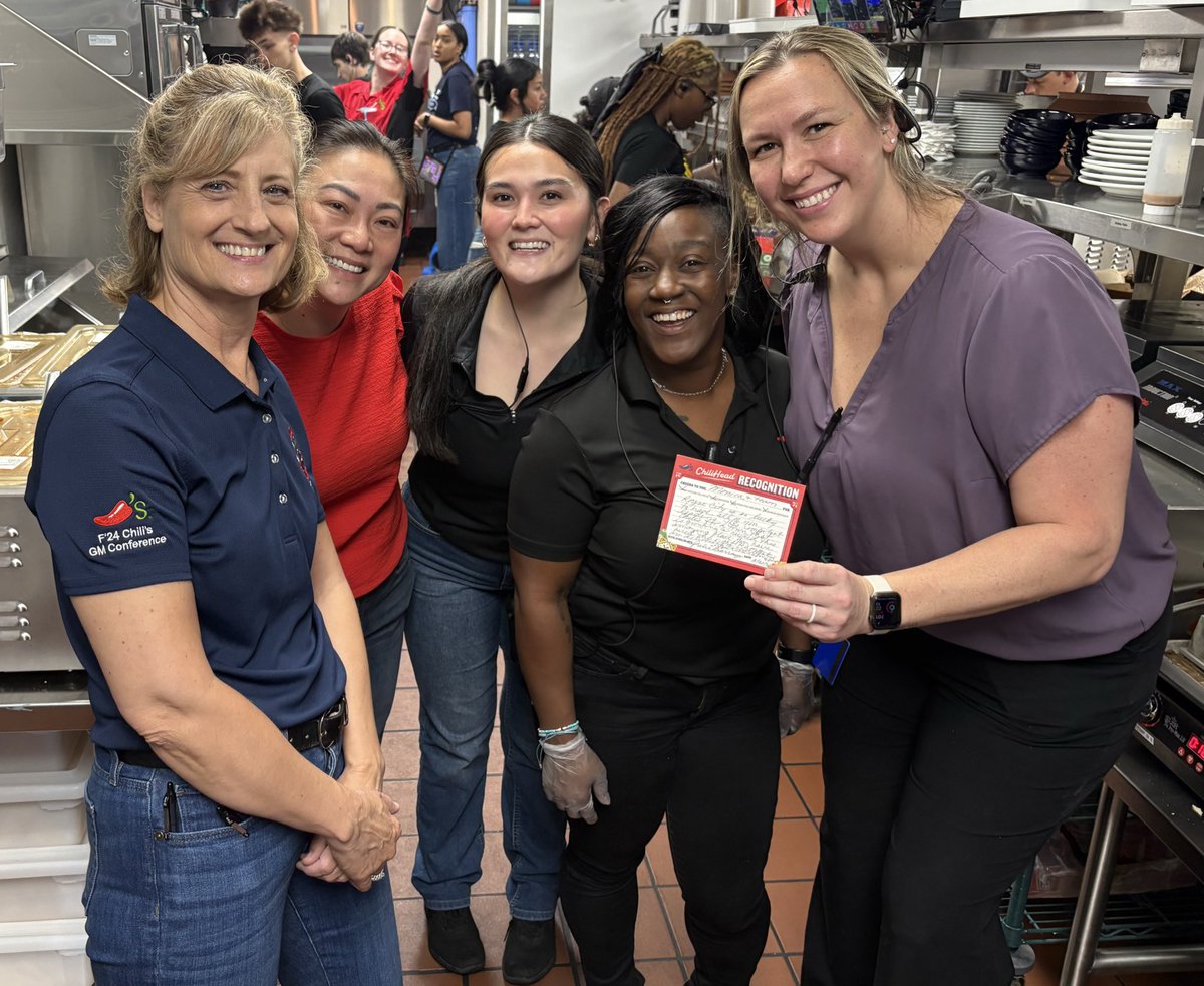 Julie Barraza tweet media