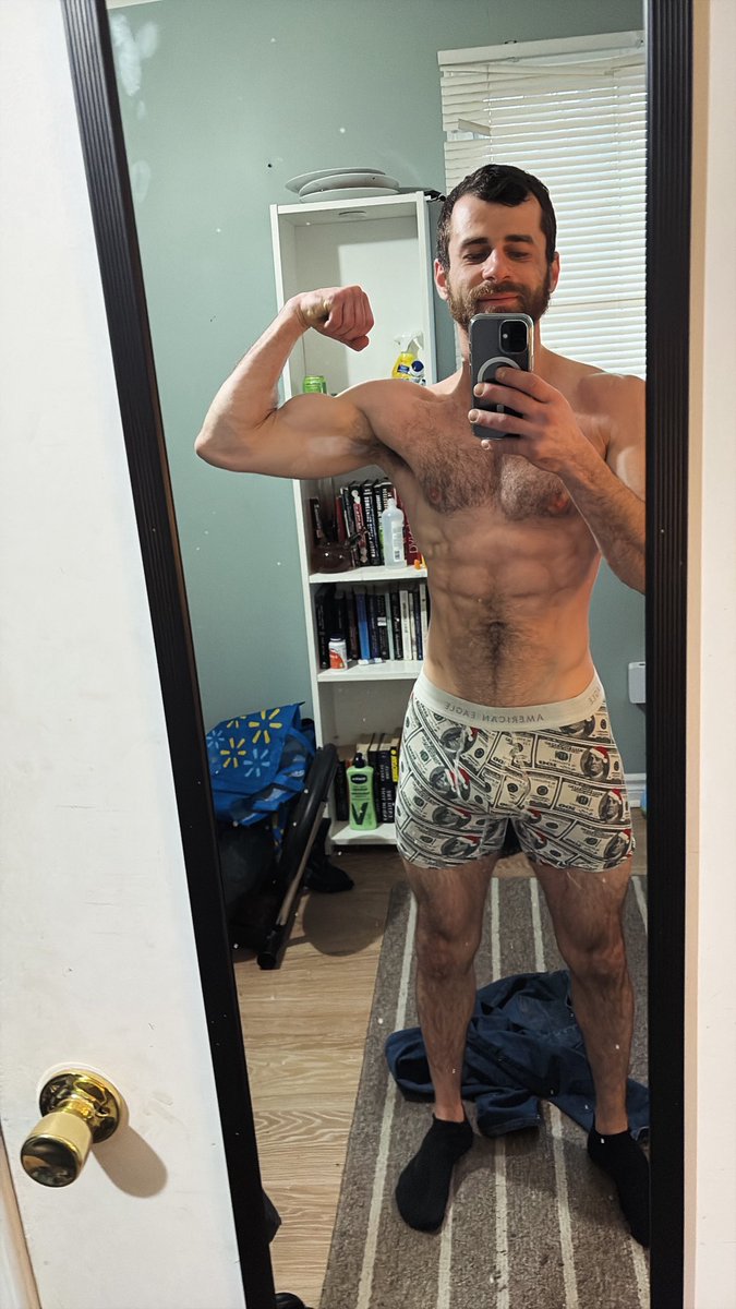 Maxwell White tweet media