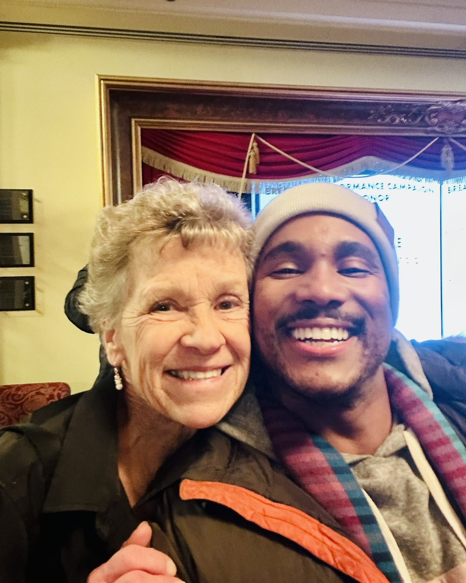 Eric B. Anthony© tweet media