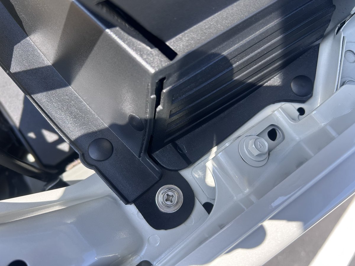 屋根開き　(EnthusiastCafe307の中の人） tweet media