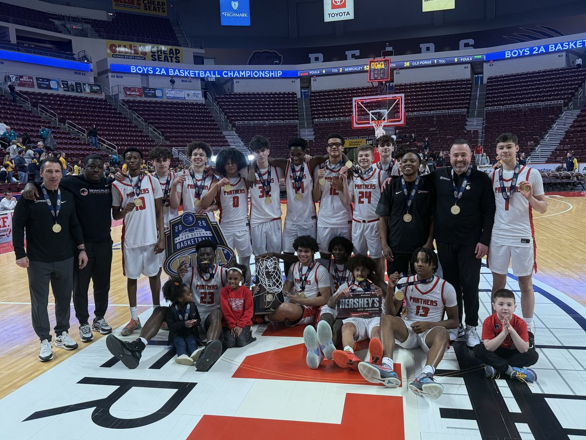 Saint Francis Men’s Basketball tweet media