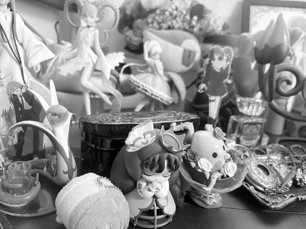 No title tweet media