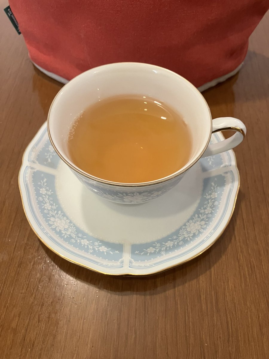 fujisan__3776's tweet photo. 今日のお茶。#PureTips さんの2025年ダージリン1st タルザム茶園です。
水300ml 茶4.2g 時間5:30
草原のような香りと爽やかな花のような香りがあり口当たりは、グリニッシュな甘みと清涼感ある透き通った旨味が素晴らしいです。
大変美味しいお茶です。
★5
#茶好連 
#木漏れ日のお茶会 https://t.co/sdI5cO81au