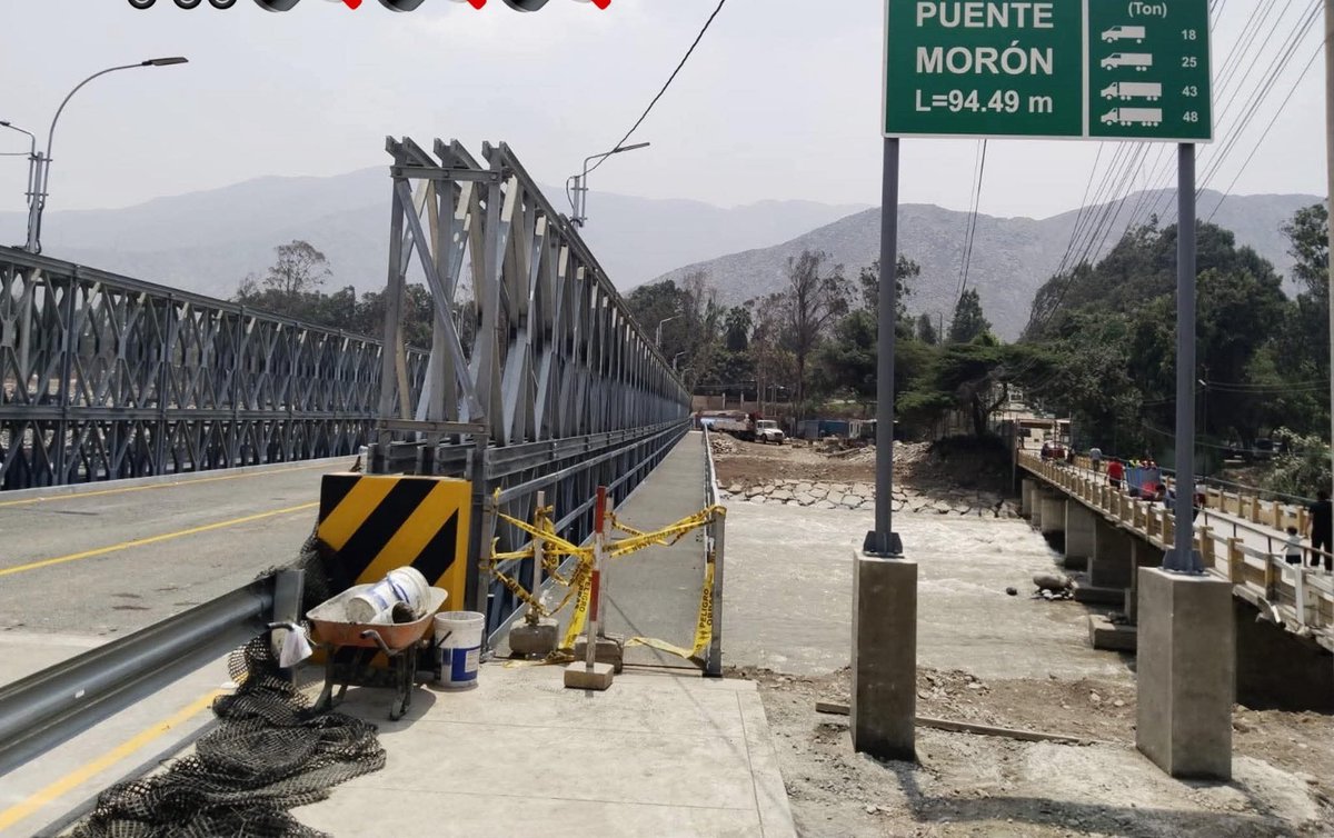 migrachiste's tweet photo. @MuniLima ESTO ES UN ABSURDO, PERMITIR EL TRANSITO DE CAMIONES DE 48 TON EN UNA CALLE ANGOSTA DE UN SOLO CARRIL POR SENTIDO, PARA CRUZAR POR UN PUENTE ESTRECHO Y DESEMBOCAR EN UNA VIA MAL DISEÑADA O A LA CC. LO UNICO Q VA A GENERAR ES CAOS Y ACCIDENTES. ES USTED UN IMBECIL @rlopezaliaga1 https://t.co/wZu4T83qcH