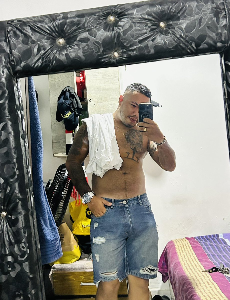 MRDanielss tweet media