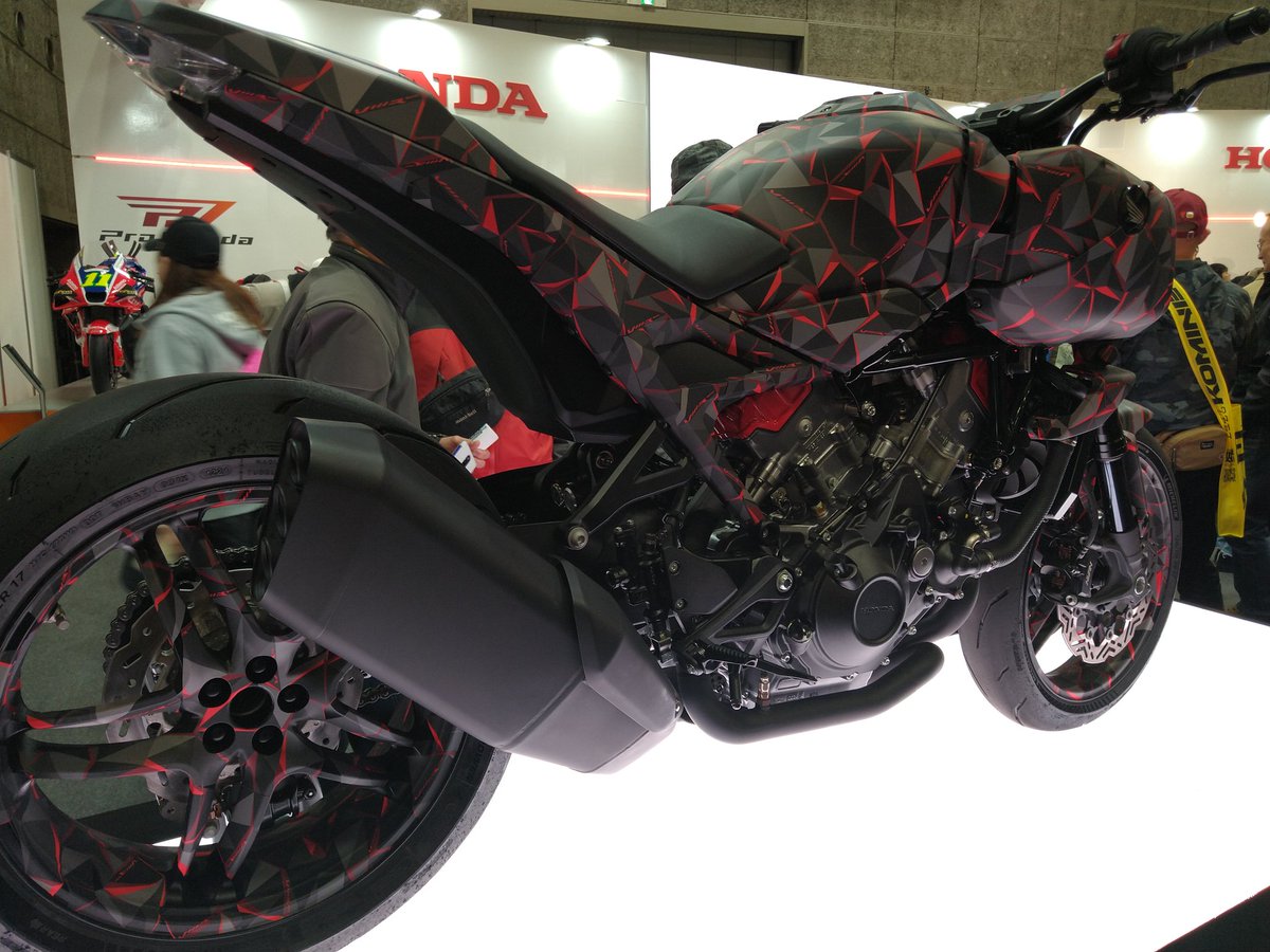 TaKa-P@もふもふピッチリ tweet media