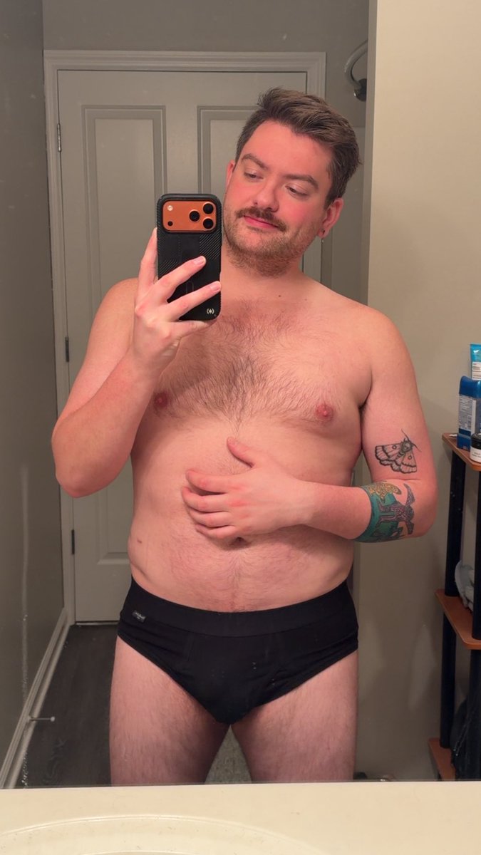 Pup Eros tweet media