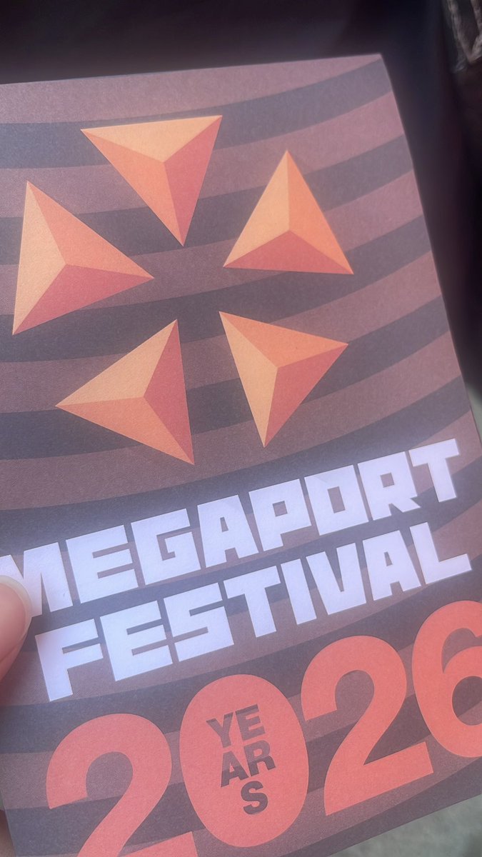 liz（陰溝老鼠） tweet media