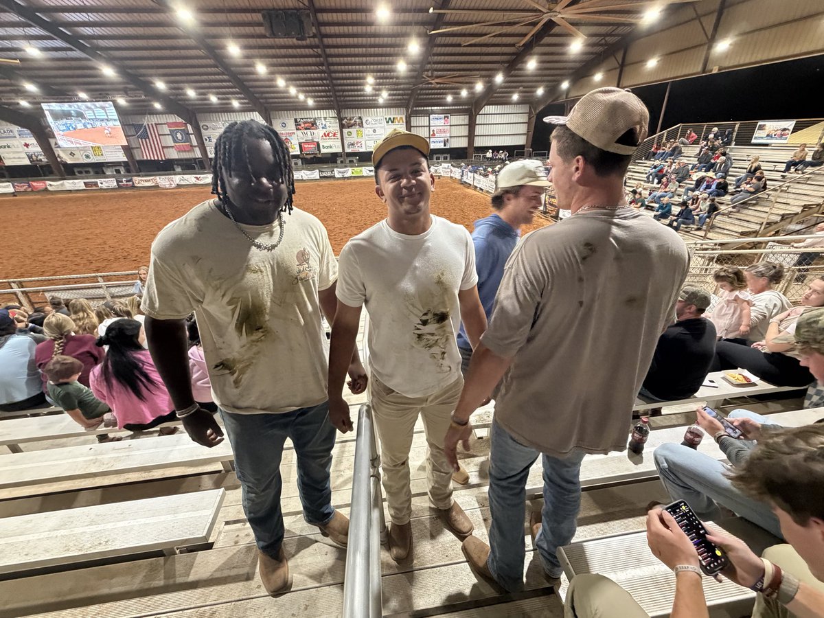 coachavie's tweet image. No ribbon or money but not because of lack of effort @TheKylerKing_ @TJ2024MS @landon_watts15  #GetItDone