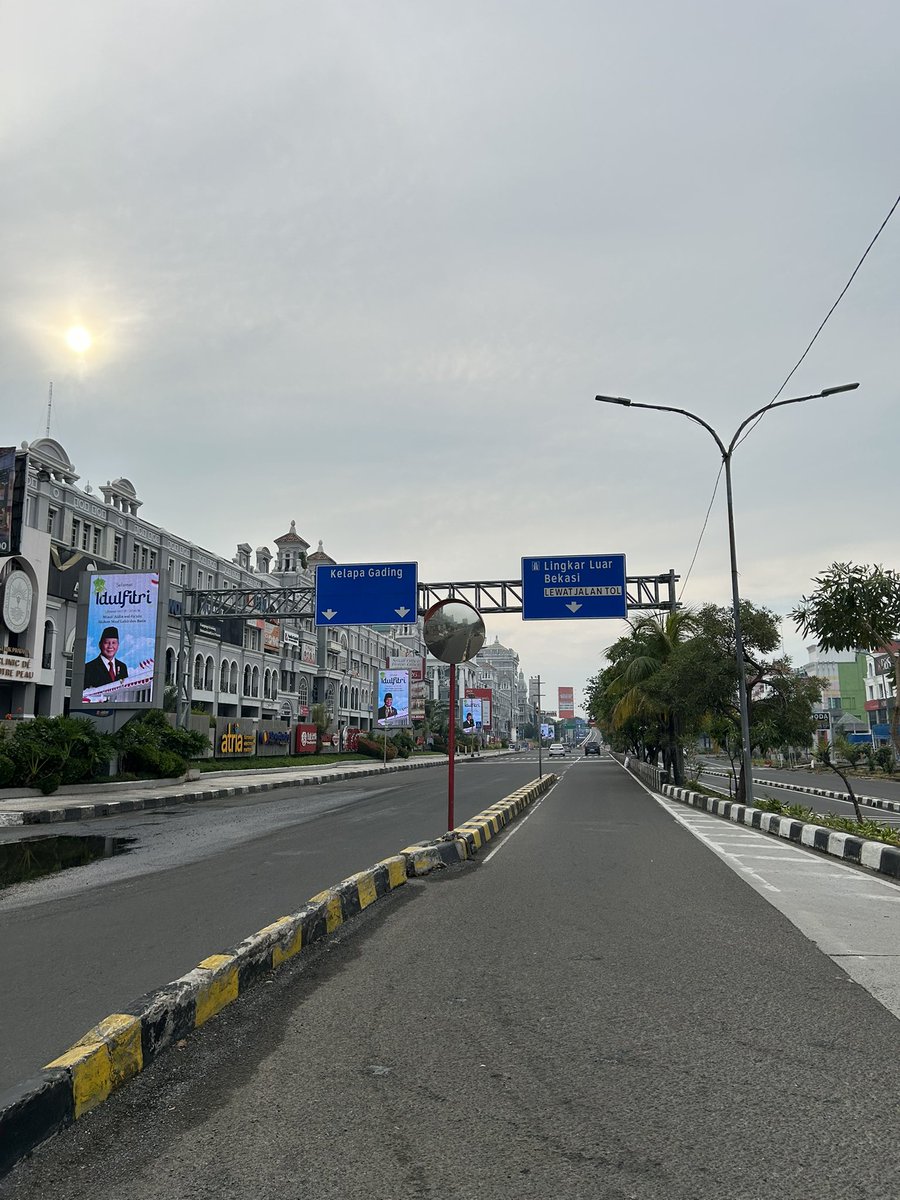 Si Paling Kelapa Gading 🍜 tweet media