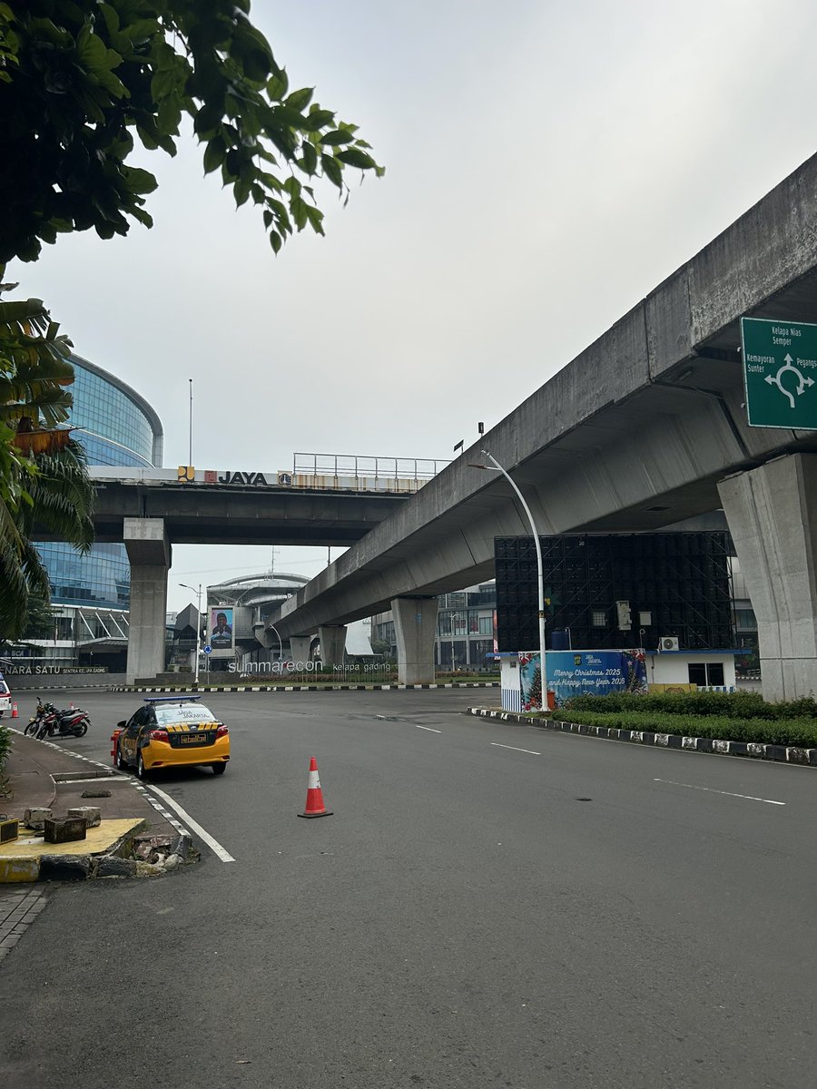 Si Paling Kelapa Gading 🍜 tweet media