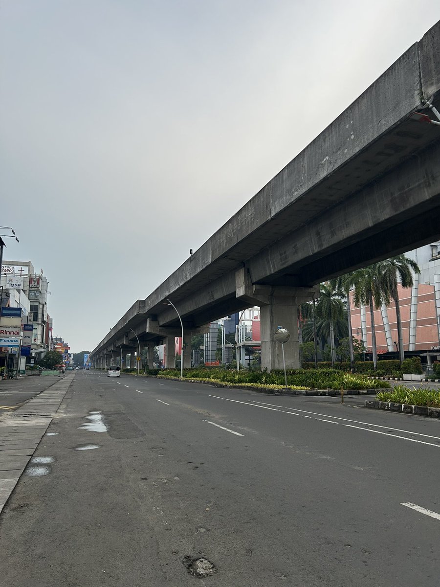 Si Paling Kelapa Gading 🍜 tweet media