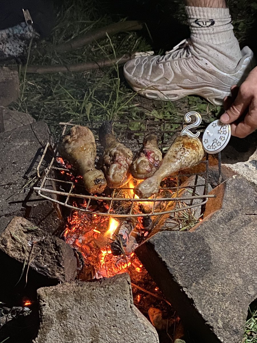 Lou 🌻 tweet media