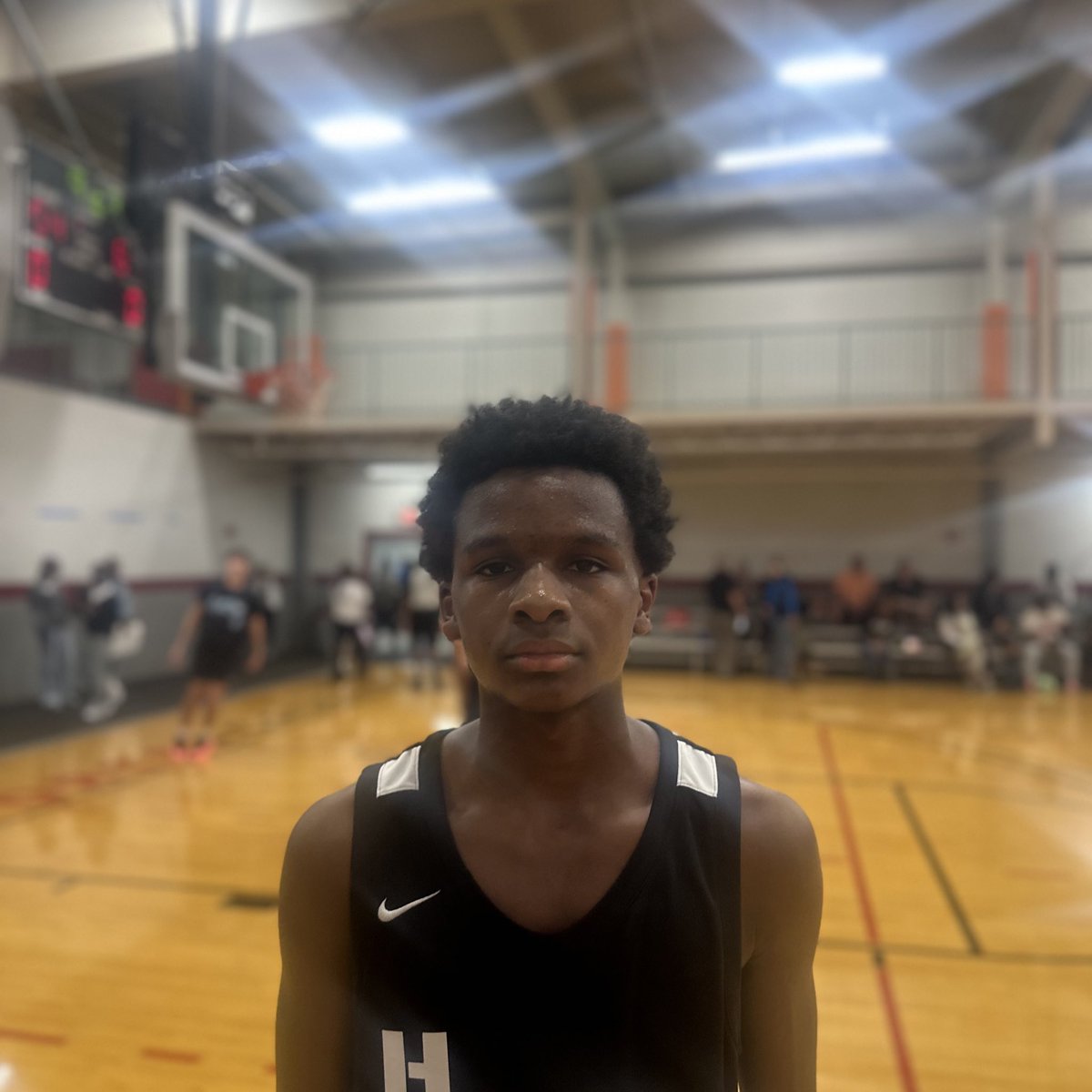 HoopSeen tweet media