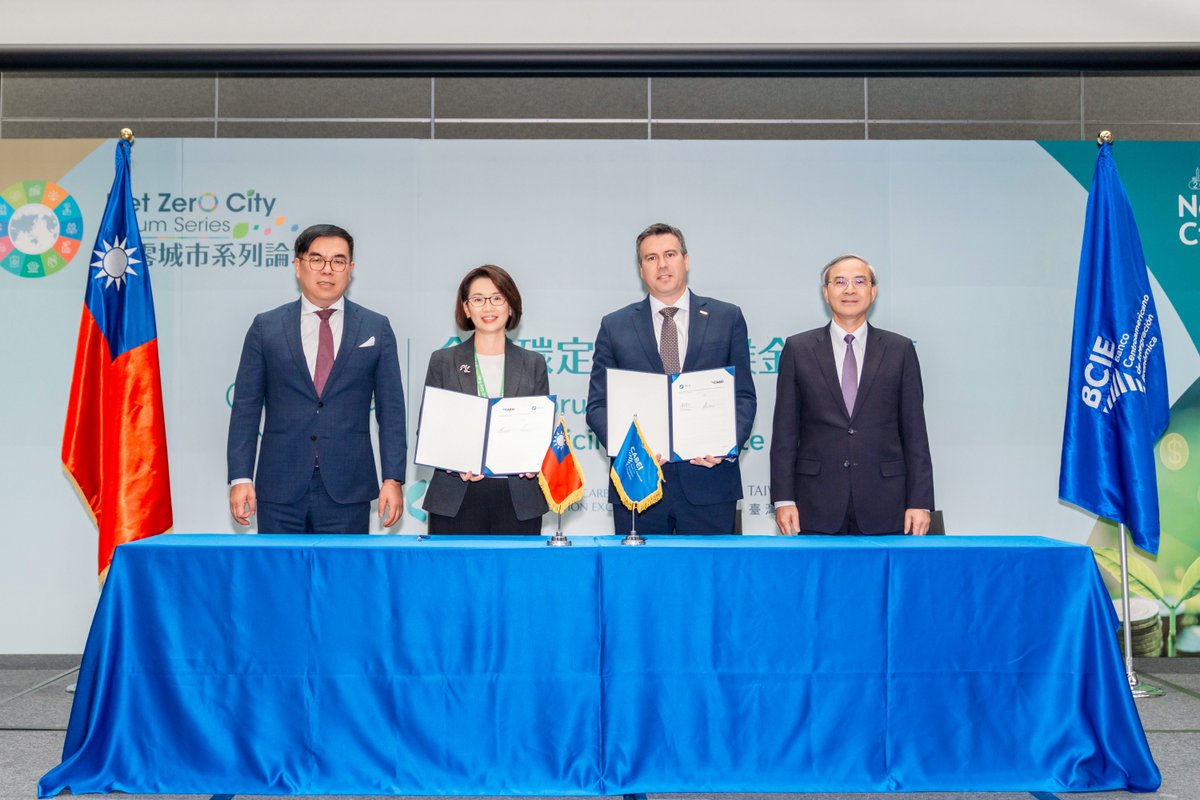 CABEI_Org's tweet photo. Promoting carbon markets for sustainable development in Central America

CABEI and the Taiwan Carbon Solution Exchange (TCX) signed a Memorandum of Understanding that will strengthen capacities, facilitate knowledge exchange, and promote new opportunities in carbon markets. This partnership will help the region participate more effectively in international markets, facilitating access to climate finance and enhancing the value of its natural capital.

A significant step toward more resilient, low-emission economies.

Learn more in the full article: https://t.co/uBg344y9r3

CABEI Engine for Positive Transformation