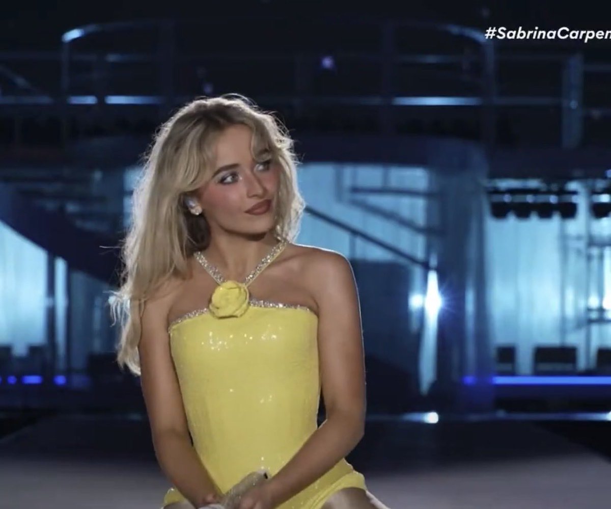 alexa 🍷🐾 tweet media