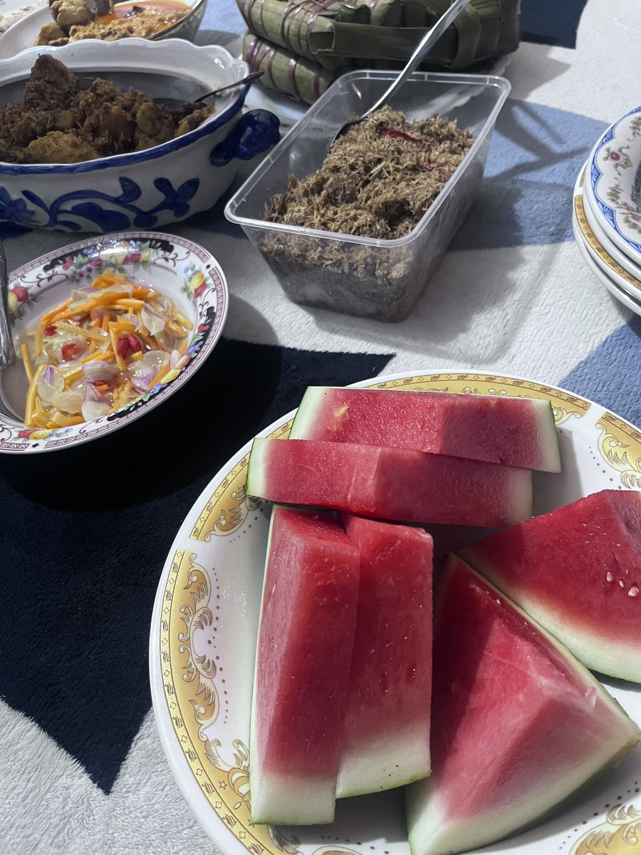 Y U D I 🍉 tweet media