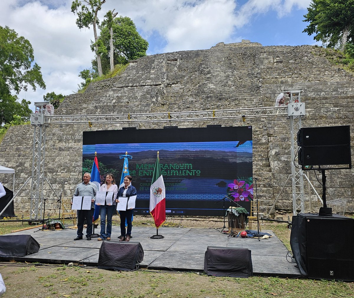 Carlos Iván González Osuna tweet media