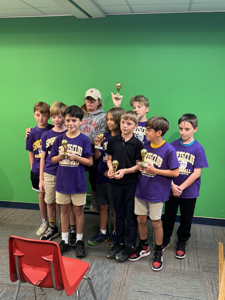 Lisa Jean Newbrough tweet media